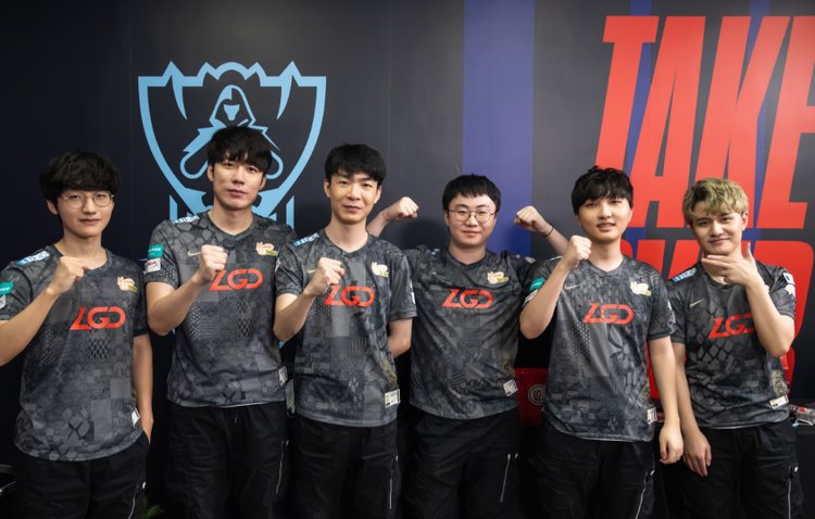 并不是偶然 并不是偶然